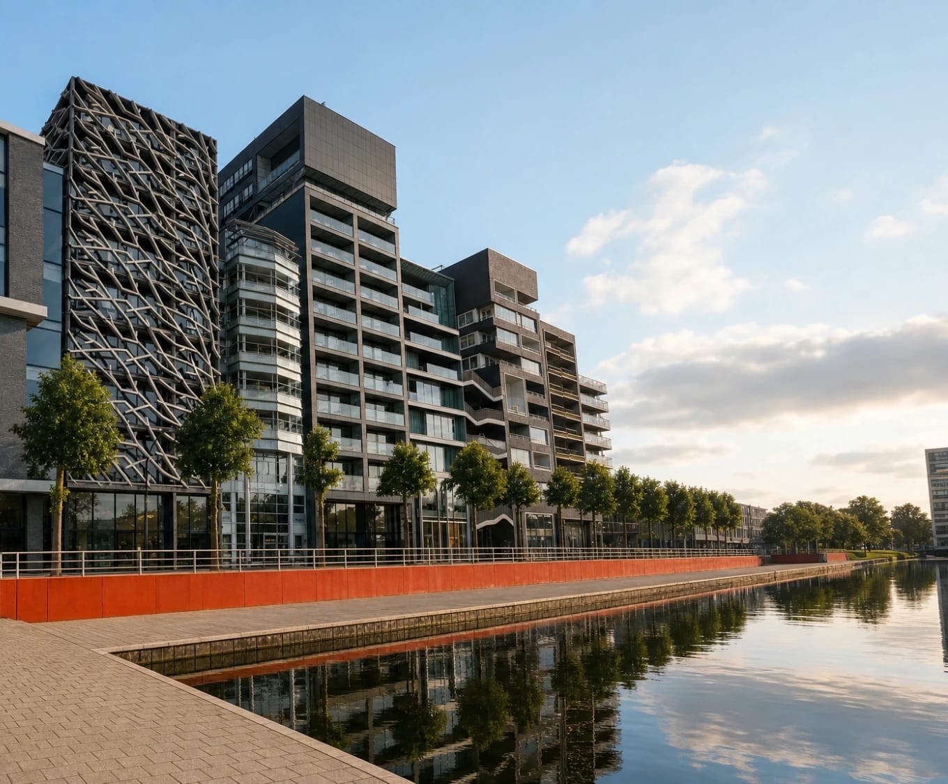 Het kantoorpand van Lyfta aan het water in Lelystad